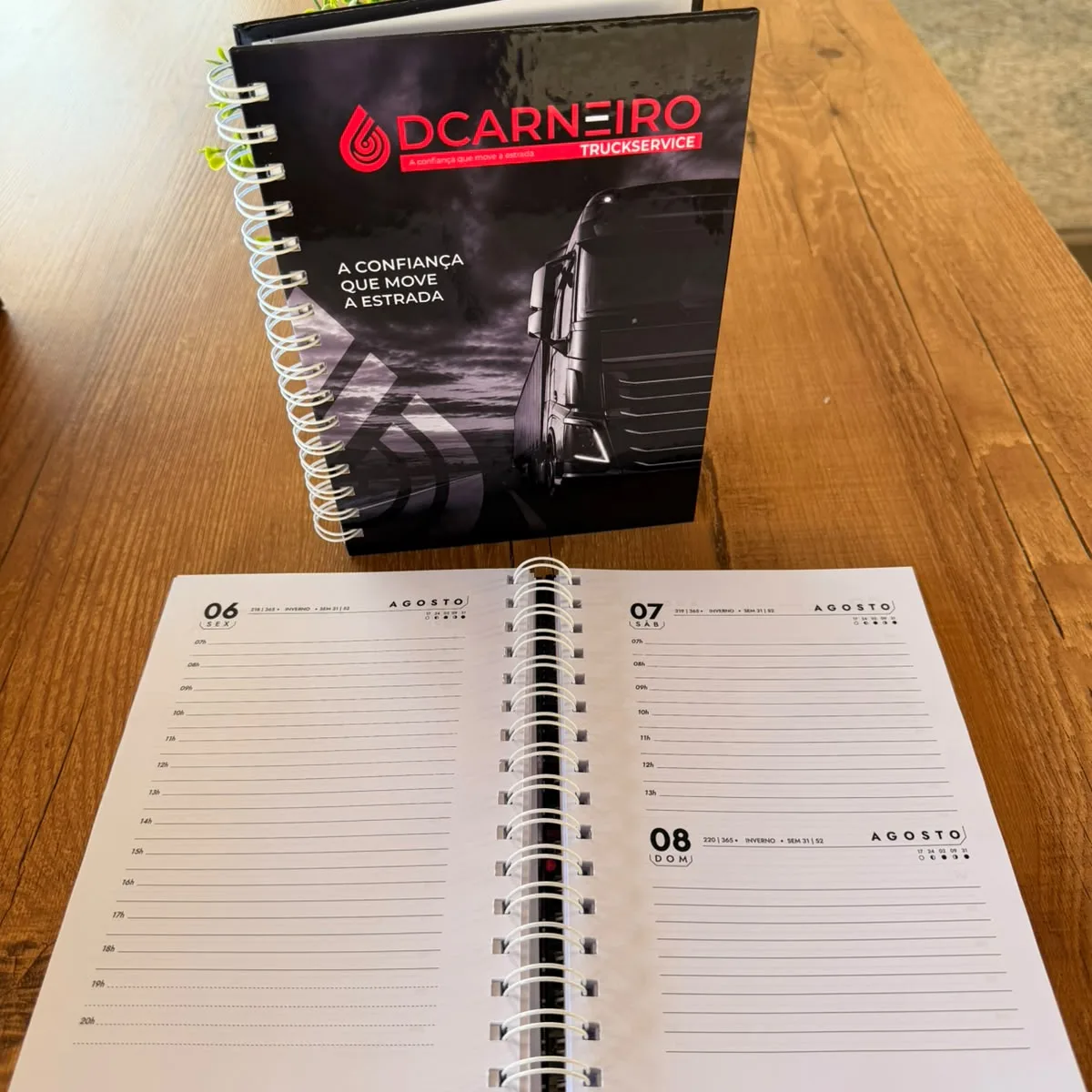 Kit Agenda 2027 + Calendário de Mesa — foto 6