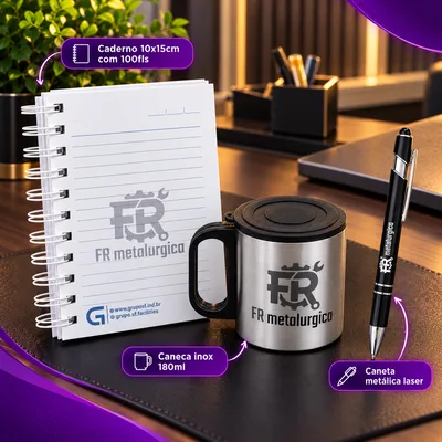Kit com caderno, caneca inox e caneta gravados com a marca de uma metalúrgica